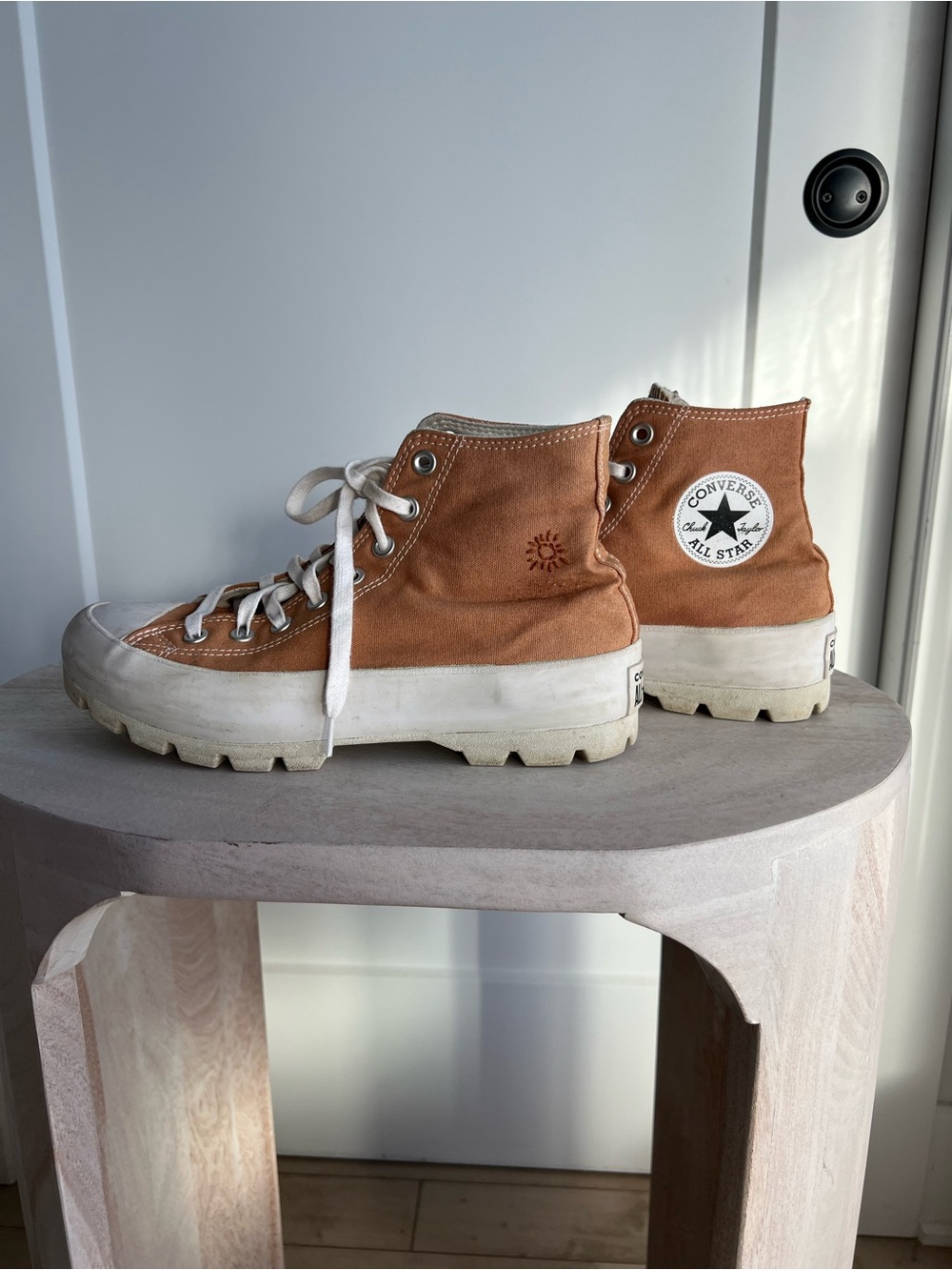 Converse Chuck Taylor Lugged High Top Sneakers - Rust